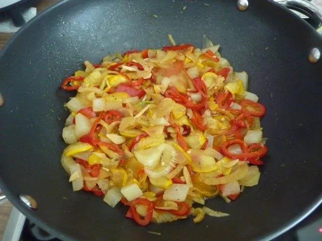 Geflügel : Putenbrust mit Kokos-panade mit Gemüse an Penne - Rezept - Bild Nr. 9