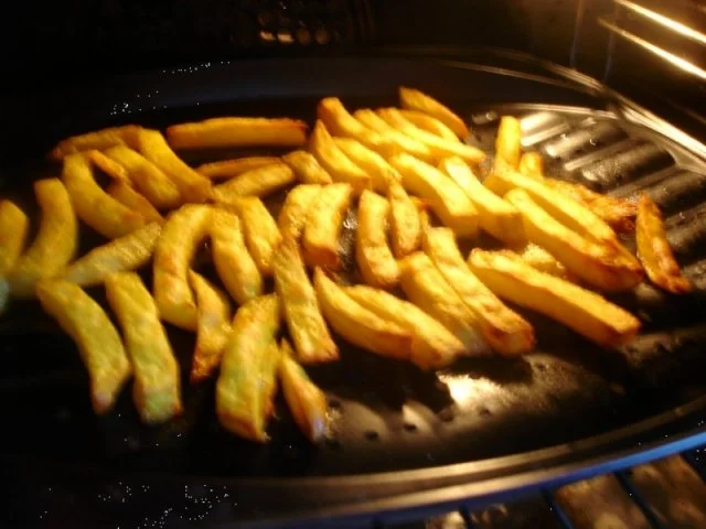 Schweinefiletspieße mit Currysauce und Backofen Pommes frites - Rezept - Bild Nr. 9