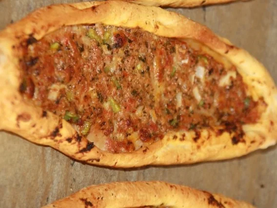 Pide mit Hackfleischfüllung - Rezept - Bild Nr. 2