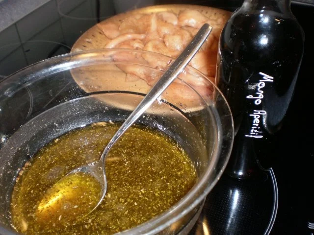 Rezept: Romana-Salat mit Mango und Hähnchen Bild Nr. 4 Romana-Salat mit Mango und Hähnchen - Rezept - Bild Nr. 4