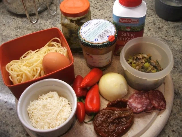 Pasta: Nudelpizza für die 16er Form - Rezept - Bild Nr. 2