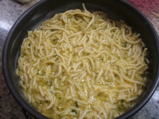 Pasta: Nudelpizza für die 16er Form - Rezept - Bild Nr. 4