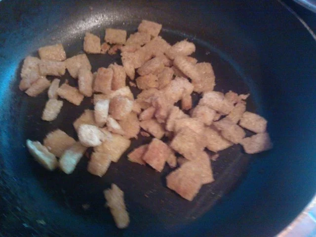 Tomatensuppe de la Casa mit frischen Croûtons - Rezept - Bild Nr. 7