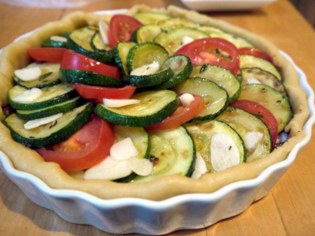 Zucchini-Tarte - Rezept mit Bild - kochbar.de