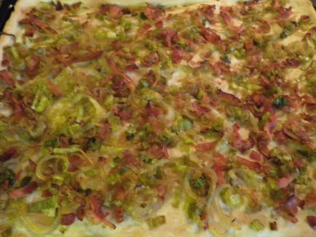 Flammkuchen mit Lauch ... - Rezept - Bild Nr. 3