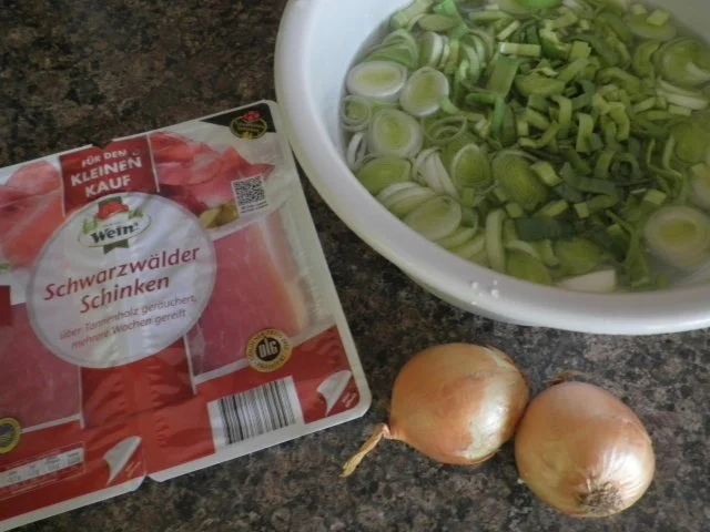 Flammkuchen mit Lauch ... - Rezept - Bild Nr. 4