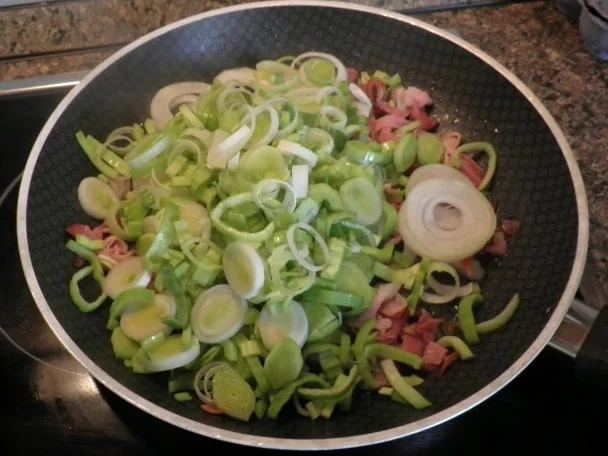 Flammkuchen mit Lauch ... - Rezept - Bild Nr. 6