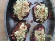 Fleisch: Schweinekoteletts mit Käsekruste - Rezept