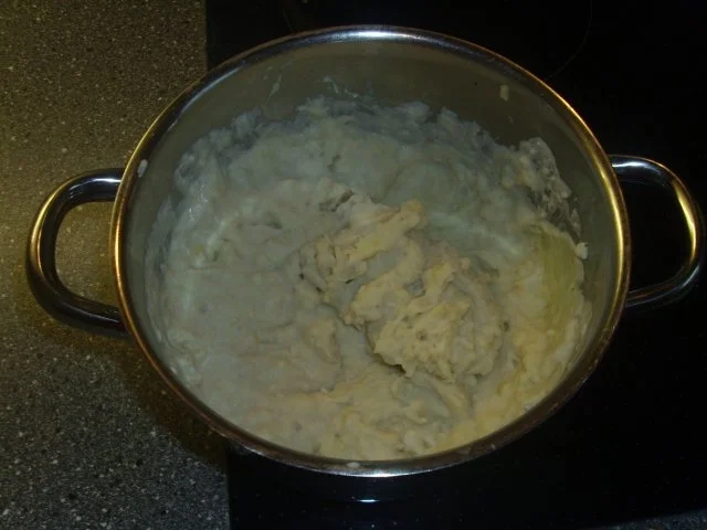 Geflügelleber mit Apfel, Zwiebeln und Kartoffelpü in Walnusscreme - Rezept - Bild Nr. 5