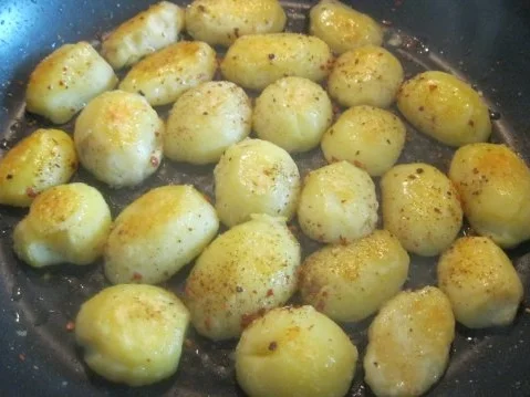 Schwarzer Chili Hahn NT mit Bratkartoffeln - Rezept - Bild Nr. 5