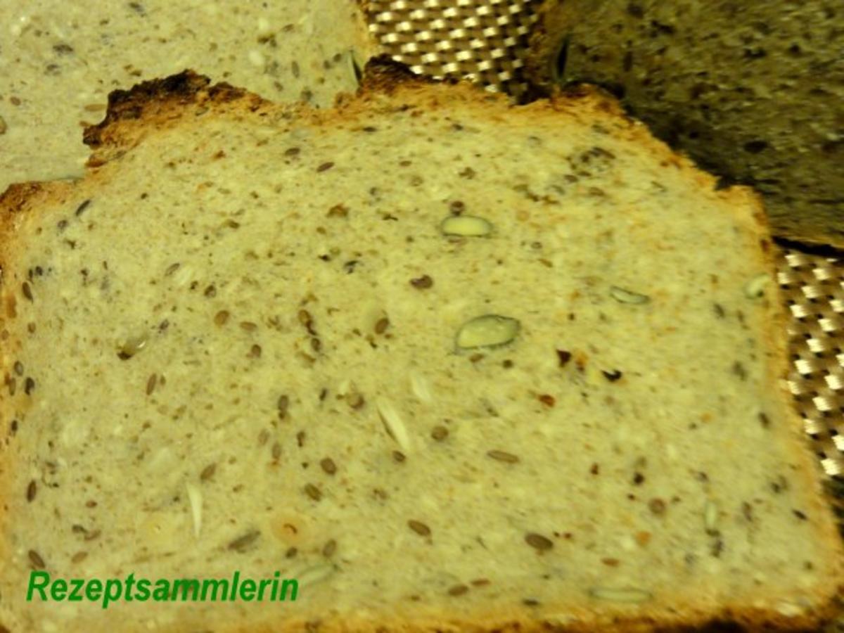 Brot:   KÖRNER - MISCHBROT  außen kross und innen saftig - Rezept