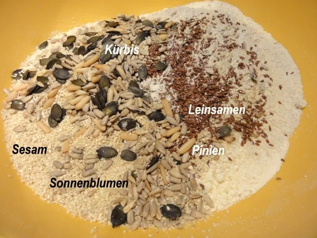 Brot:   KÖRNER - MISCHBROT  außen kross und innen saftig - Rezept - Bild Nr. 2