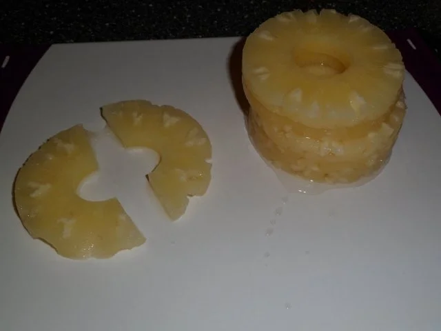 Rezept: Ananas - Kirsch - Kuchen mit Karamellüberzug Bild Nr. 9 Ananas - Kirsch - Kuchen mit Karamellüberzug - Rezept - Bild Nr. 9