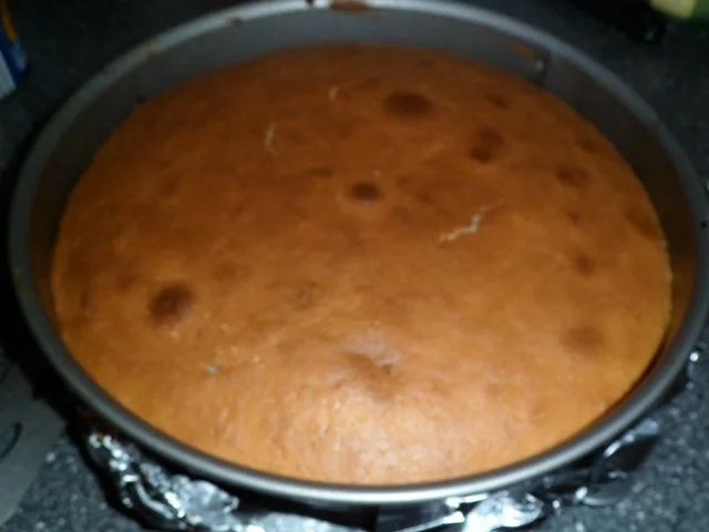 Rezept: Ananas - Kirsch - Kuchen mit Karamellüberzug Bild Nr. 13 Ananas - Kirsch - Kuchen mit Karamellüberzug - Rezept - Bild Nr. 13