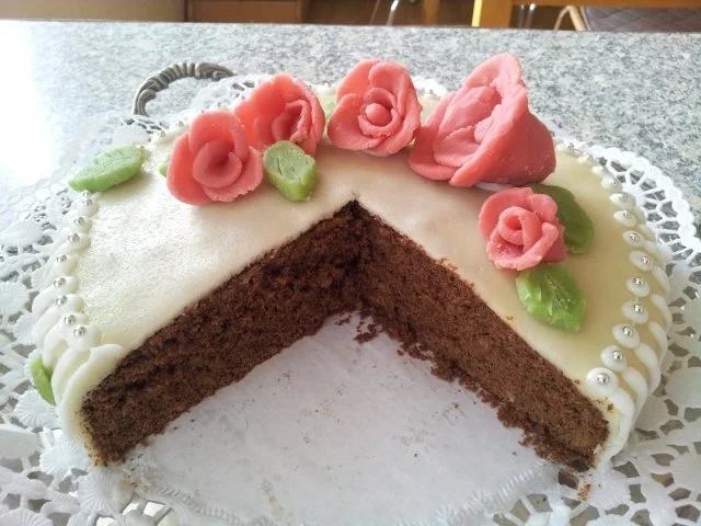 Marzipan-Rosen-Torte - Rezept - Bild Nr. 2