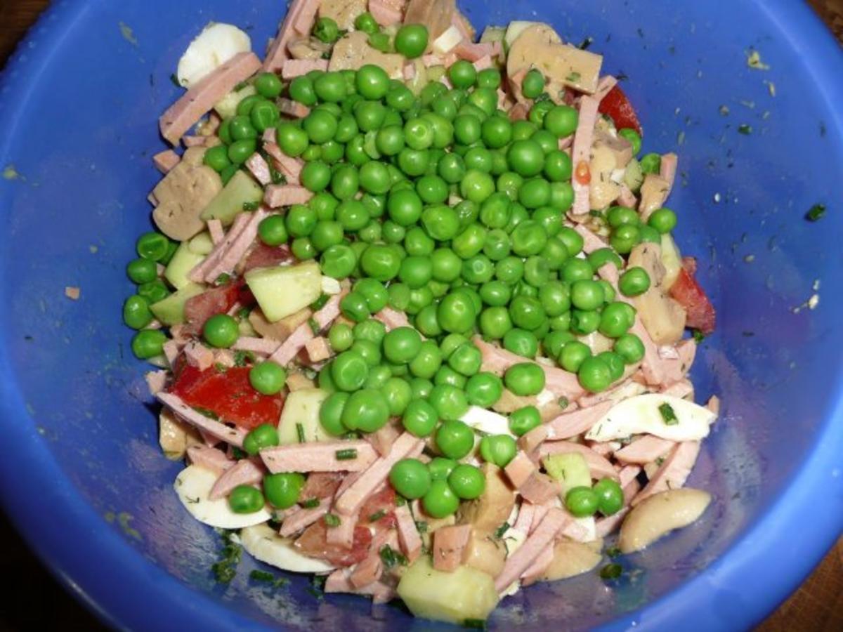 Lyoner Salat dazu Krischtelscher - Rezept - Bild Nr. 2