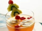 Tropical Sommer-Bowle - Rezept