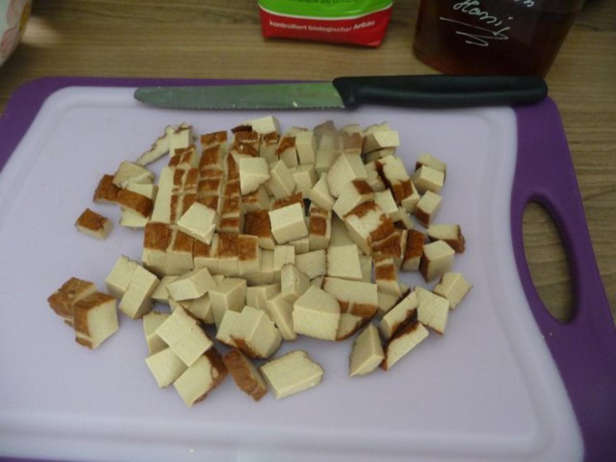 Fleischlos : Tofu-Soja-Kräuter-Bällchen an Kartoffeln - Rezept - Bild Nr. 4