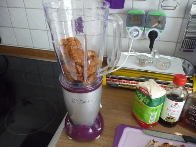 Fleischlos : Tofu-Soja-Kräuter-Bällchen an Kartoffeln - Rezept - Bild Nr. 5