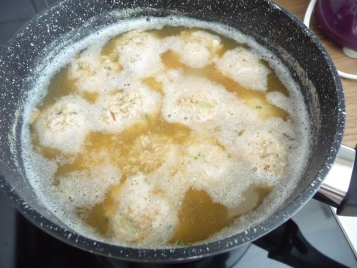 Fleischlos : Tofu-Soja-Kräuter-Bällchen an Kartoffeln - Rezept - Bild Nr. 10