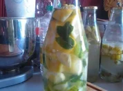 Rezept: Wellness-Cocktail-Drink (gesund und entwaessernd!) Wellness-Cocktail-Drink (gesund und entwaessernd!) - Rezept