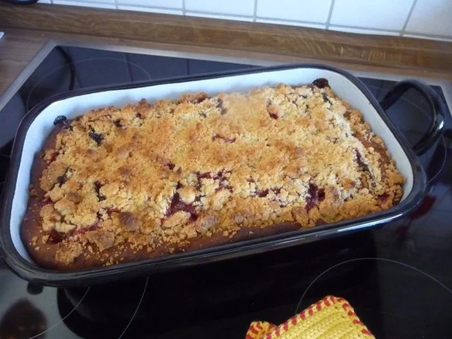 Kuchen : Der Geburtstagskuchen ist angeschnitten... - Rezept - Bild Nr. 3