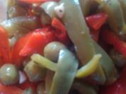 Spitzpaprika-Salat  mit Olivenoel - Rezept