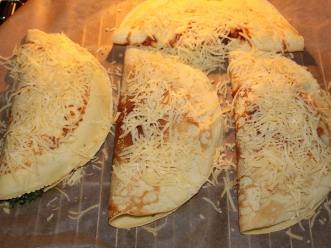 Pfannkuchen Calzone mit Spinat Feta Füllung - schnell &amp; einfach - 140 ...