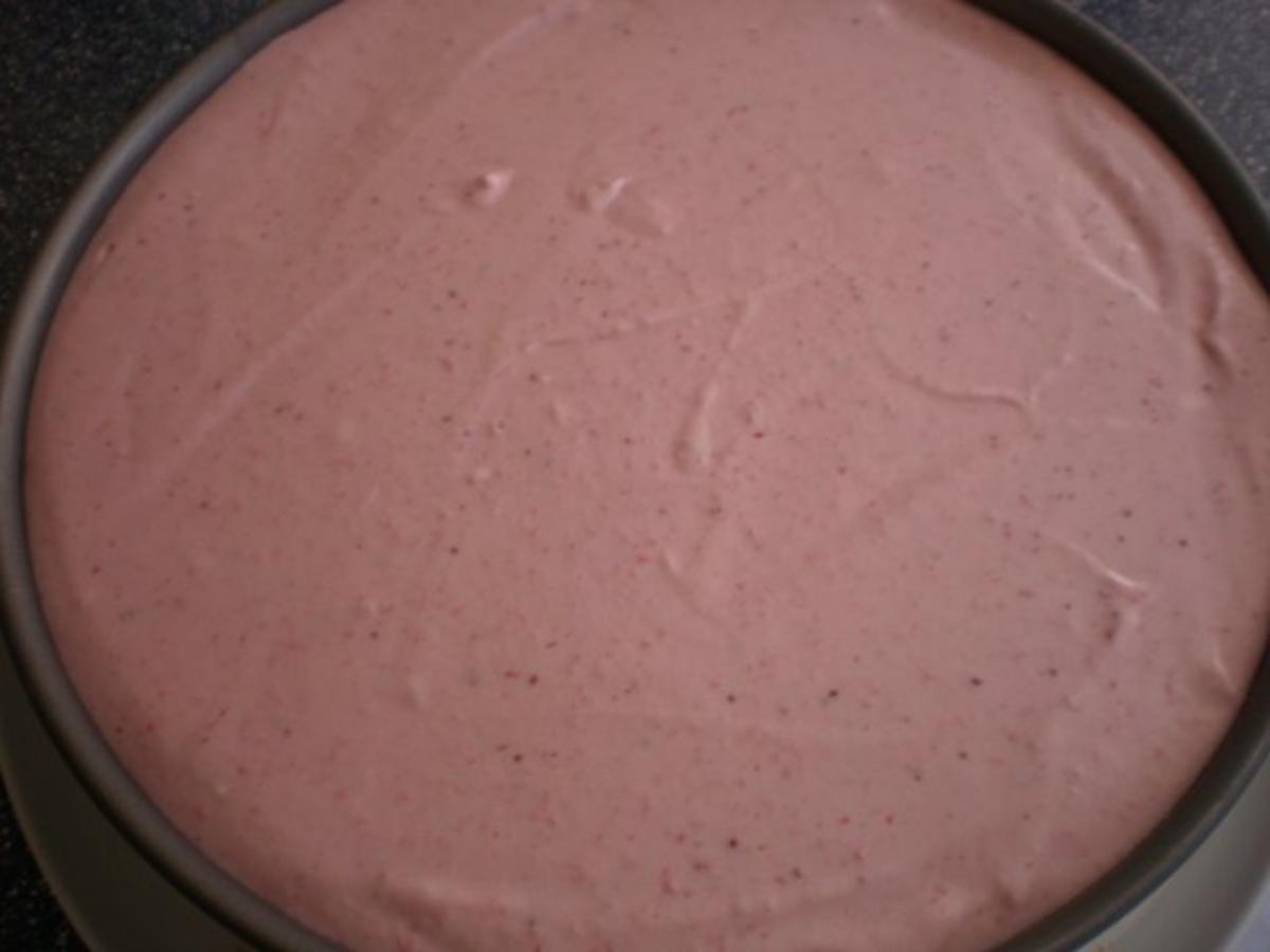 Erdbeer-Mascarpone-Torte - Rezept - Bild Nr. 4
