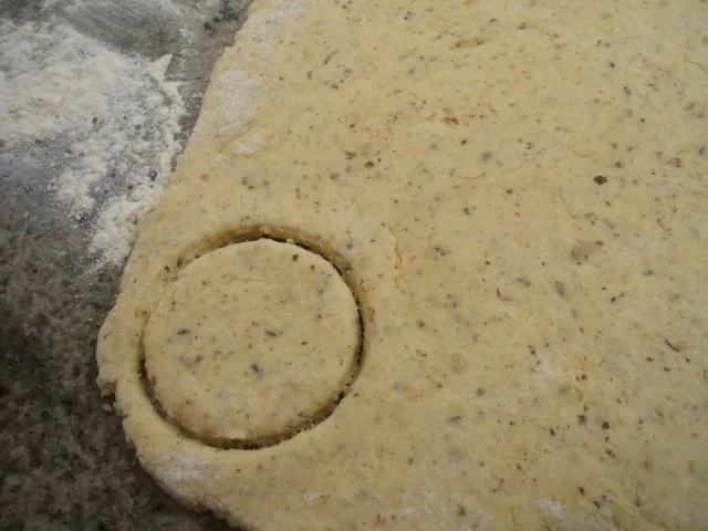 Backen: Nut-Scones with Sweet Clotted Cream - Rezept - Bild Nr. 6