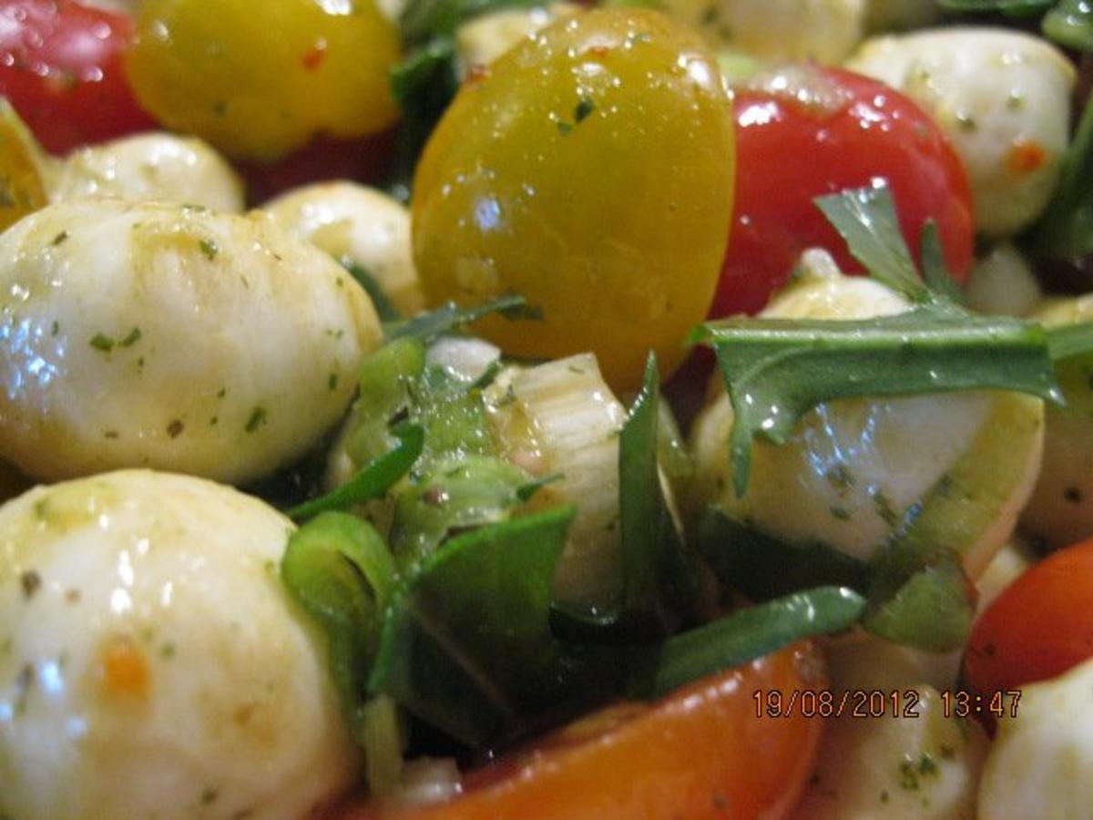 Tomatenmozzarella-Salat - Rezept