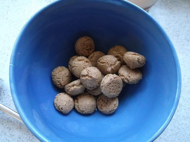 Panna Cotta mit Zwetschgen-Zimtmus und Amarettinibrösel - Rezept - Bild Nr. 8