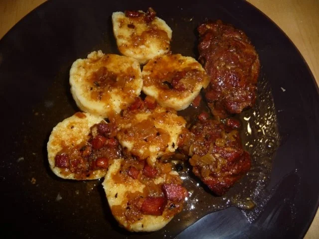 Rezept: Fleisch: Schweinebäckchen, rustikal Bild Nr. 6 Fleisch: Schweinebäckchen, rustikal - Rezept - Bild Nr. 6