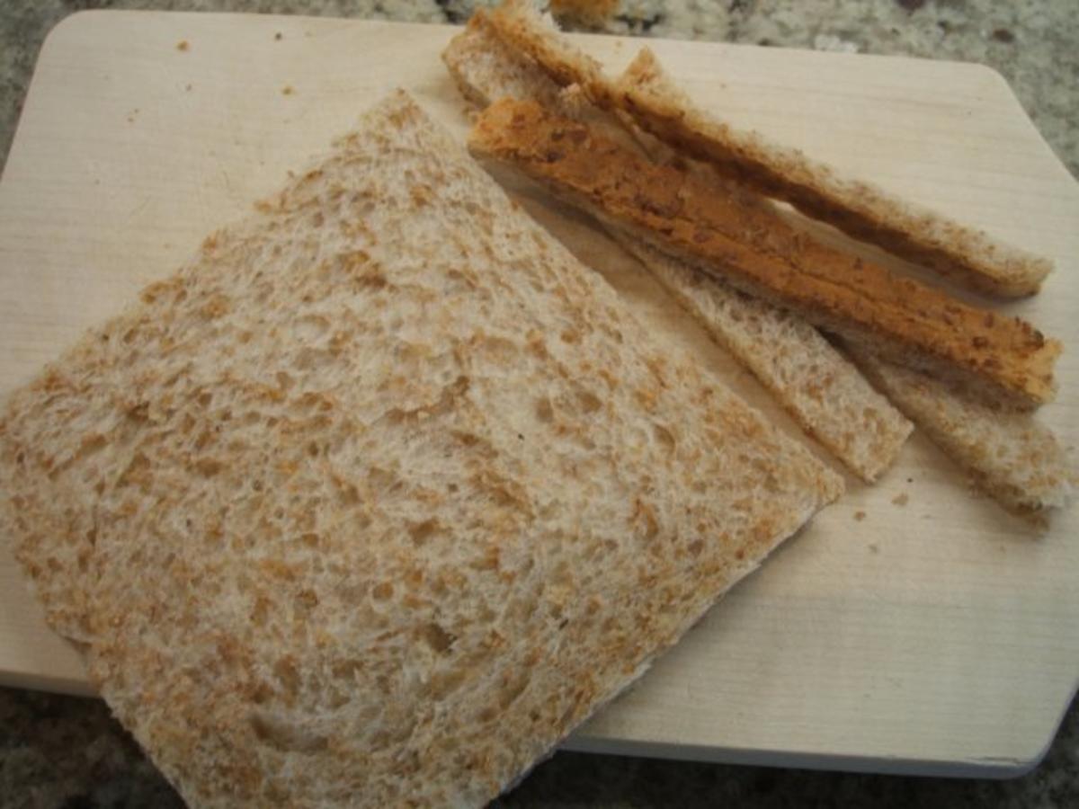 Toast: (Brot-)Körbchen mit frischer Füllung - Rezept - Bild Nr. 3