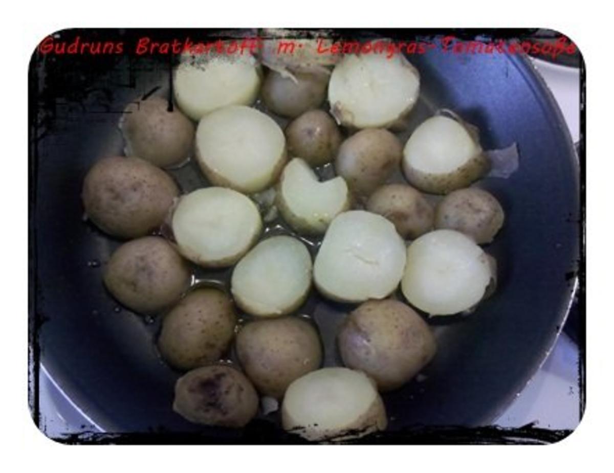 Kartoffeln: Bratkartoffeln mit Spiegelei und Tomaten-Lemongras-Soße - Rezept - Bild Nr. 3