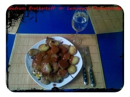 Kartoffeln: Bratkartoffeln mit Spiegelei und Tomaten-Lemongras-Soße - Rezept - Bild Nr. 10