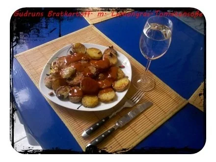 Kartoffeln: Bratkartoffeln mit Spiegelei und Tomaten-Lemongras-Soße - Rezept - Bild Nr. 11