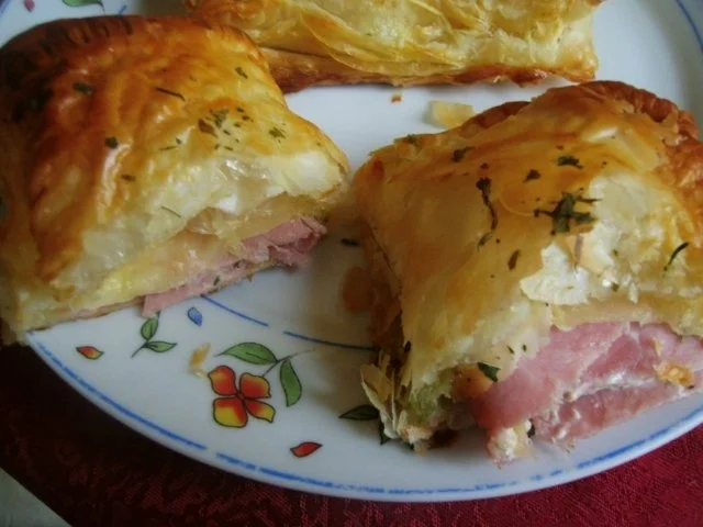 Rezept: gefüllte Blätterteigtaschen Bild Nr. 9 gefüllte Blätterteigtaschen - Rezept - Bild Nr. 9