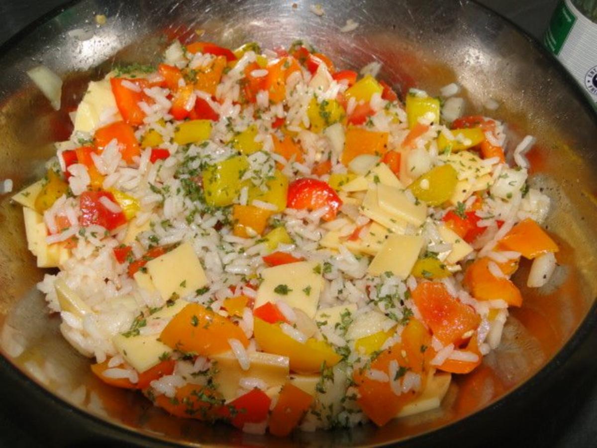 Reissalat mit viel drin saulecker als Beilage zum Grillen und wenn das Wetter nicht - Rezept