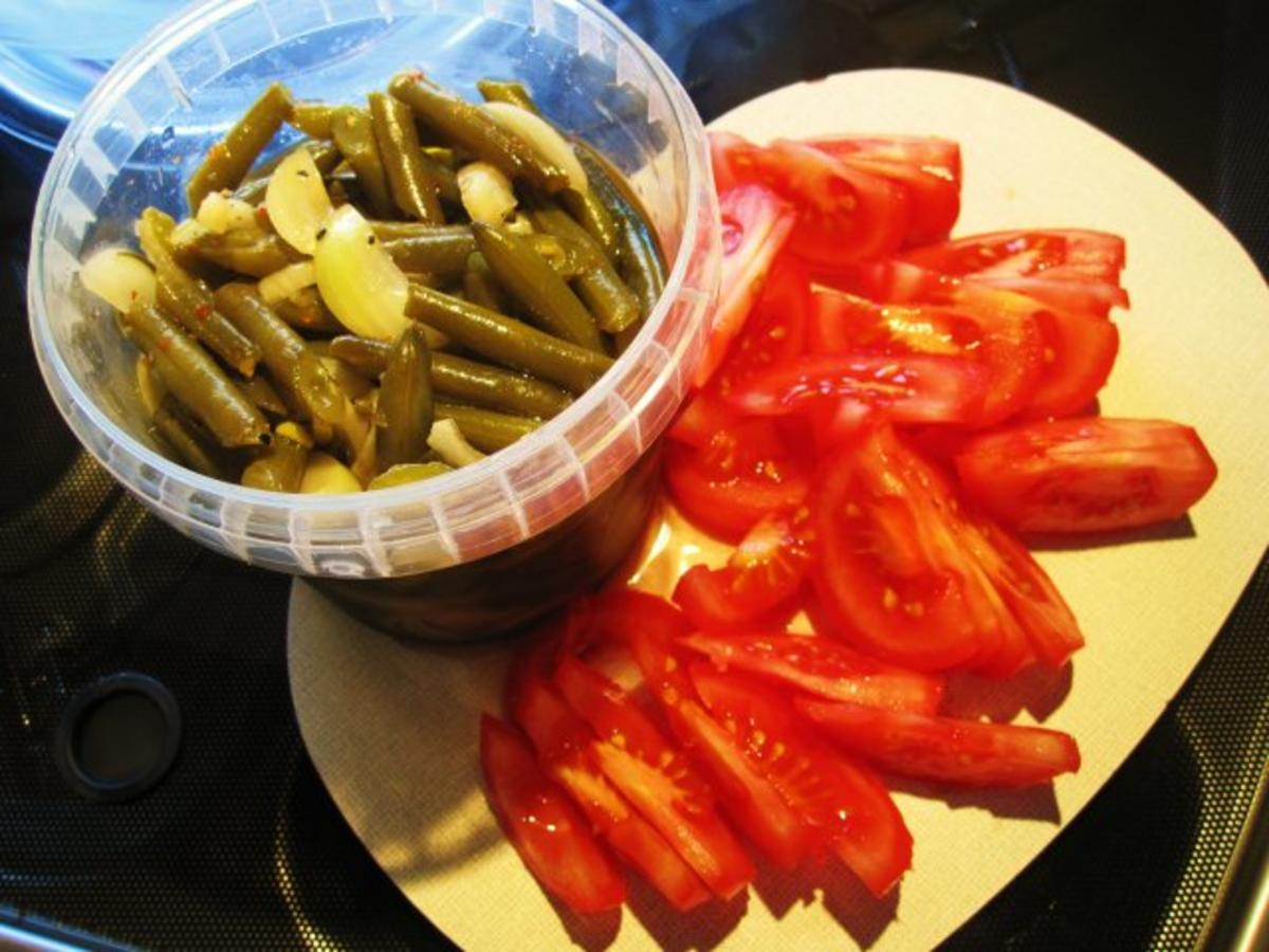 Tomaten-Bohnensalat ... - Rezept - Bild Nr. 8