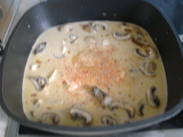 Rezept: Schweinelendchen mit Champignon-Kohlrabi-Sauce Bild Nr. 9 Schweinelendchen mit Champignon-Kohlrabi-Sauce - Rezept - Bild Nr. 9