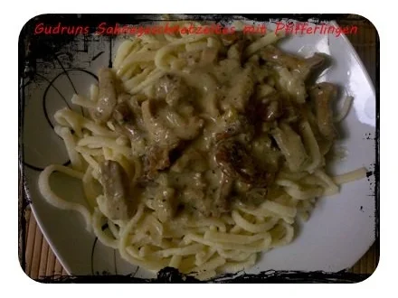 Rezept: Fleisch: Sahnegeschnetzeltes mit frischen Pfifferlingen Bild Nr. 15 Fleisch: Sahnegeschnetzeltes mit frischen Pfifferlingen - Rezept - Bild Nr. 15