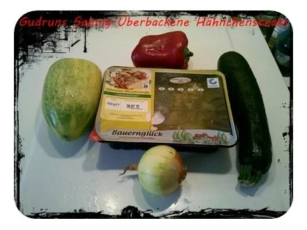 Rezept: Geflügel: Sahnig-überbackene Hähnchenminutensteaks mit Paprikagemüse Bild Nr. 2 Geflügel: Sahnig-überbackene Hähnchenminutensteaks mit Paprikagemüse - Rezept - Bild Nr. 2