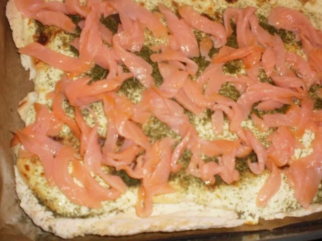 Rezept: Flammkuchen mit Räucherlachs Bild Nr. 5 Flammkuchen mit Räucherlachs - Rezept - Bild Nr. 5