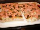 Flammkuchen mit Räucherlachs - Rezept