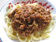 Spaghetti con sugo di carne e caffè - Rezept
