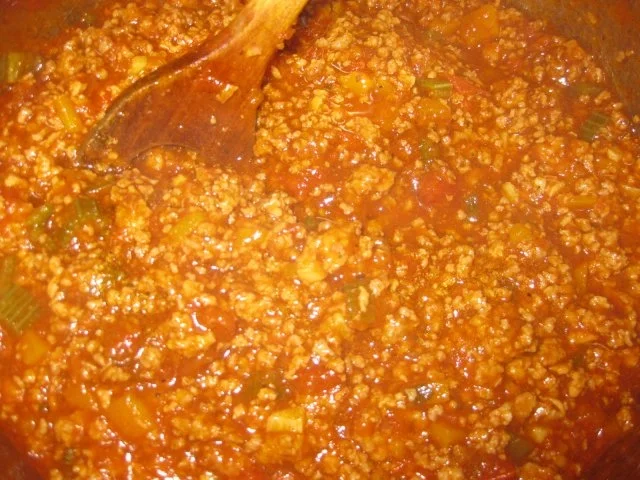 Rezept: Spaghetti con sugo di carne e caffè Bild Nr. 3 Spaghetti con sugo di carne e caffè - Rezept - Bild Nr. 3