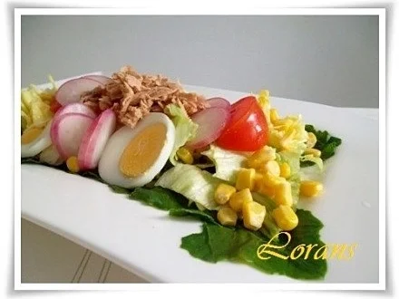 Rezept: Eisbergsalat auf Kohlrabi Blättern mit Thunfisch und …. Bild Nr. 14 Eisbergsalat auf Kohlrabi Blättern mit Thunfisch und …. - Rezept - Bild Nr. 14