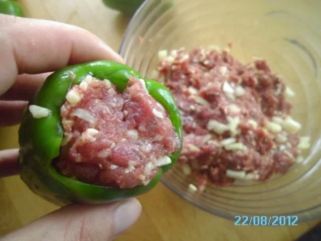 Rezept: Gefüllte Paprika mit Kartoffelpüree Bild Nr. 12 Gefüllte Paprika mit Kartoffelpüree - Rezept - Bild Nr. 12