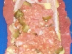 Rouladen mit Hackfleisch und Käse gefüllt - Rezept - Bild Nr. 4